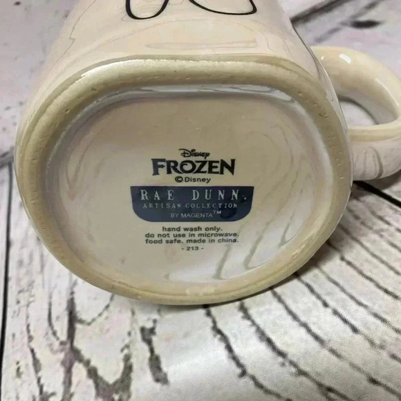 Rae Dunn “Let it Go” Elsa, Disney frozen mug OS‎ - Picture 7 of 7